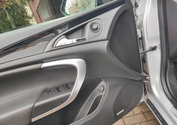 Opel Insignia cena 25999 przebieg: 194000, rok produkcji 2012 z Szczecin małe 37